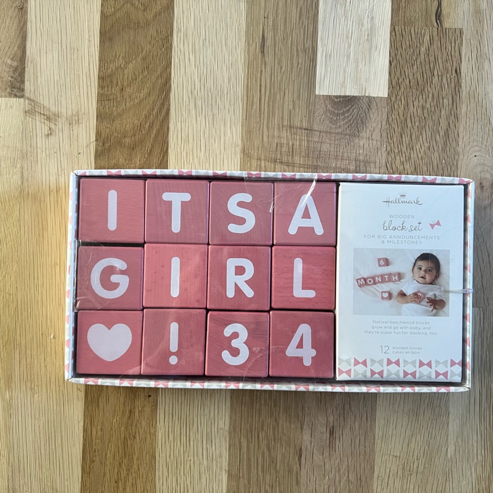 Hallmark - It's A Girl! Wooden Block Set